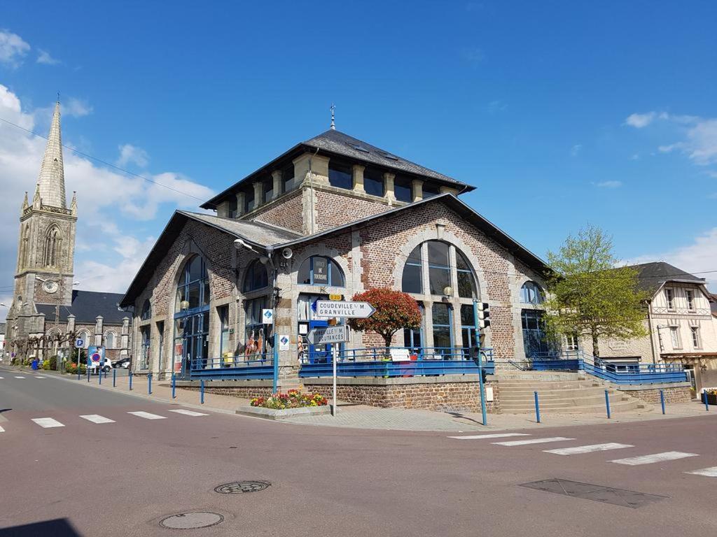 Appart Hotel Le Frenchy Brehal Экстерьер фото